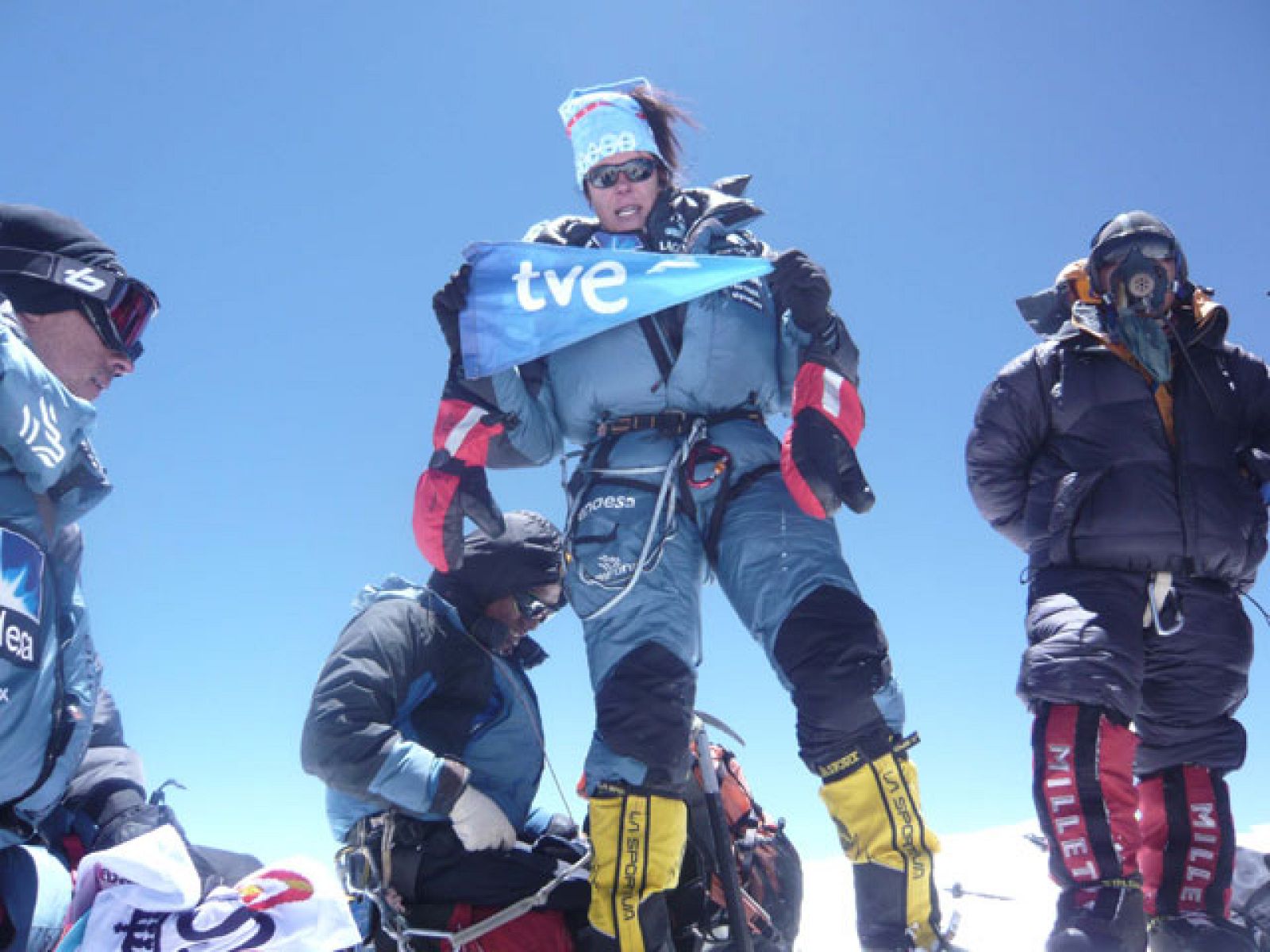 Al filo de lo imposible - Las montañas de Edurne - Al filo de lo imposible | Ver