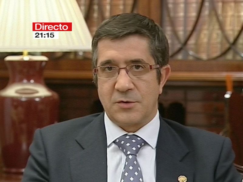 López: "La izquierda abertzale radical tiene que elegir entre democracia o seguir amarrada a ETA"