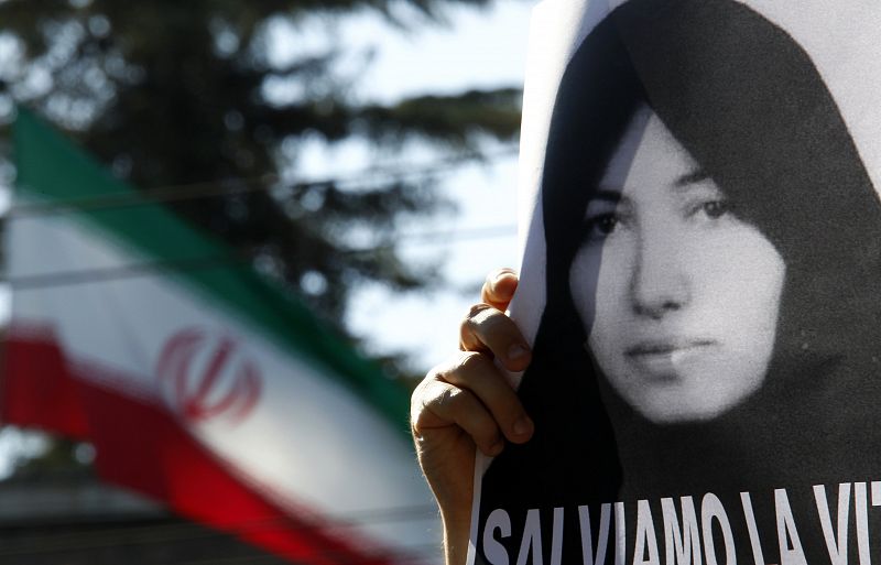 Irán defiende que Ashtiani también está siendo juzgada por el asesinato de su esposo