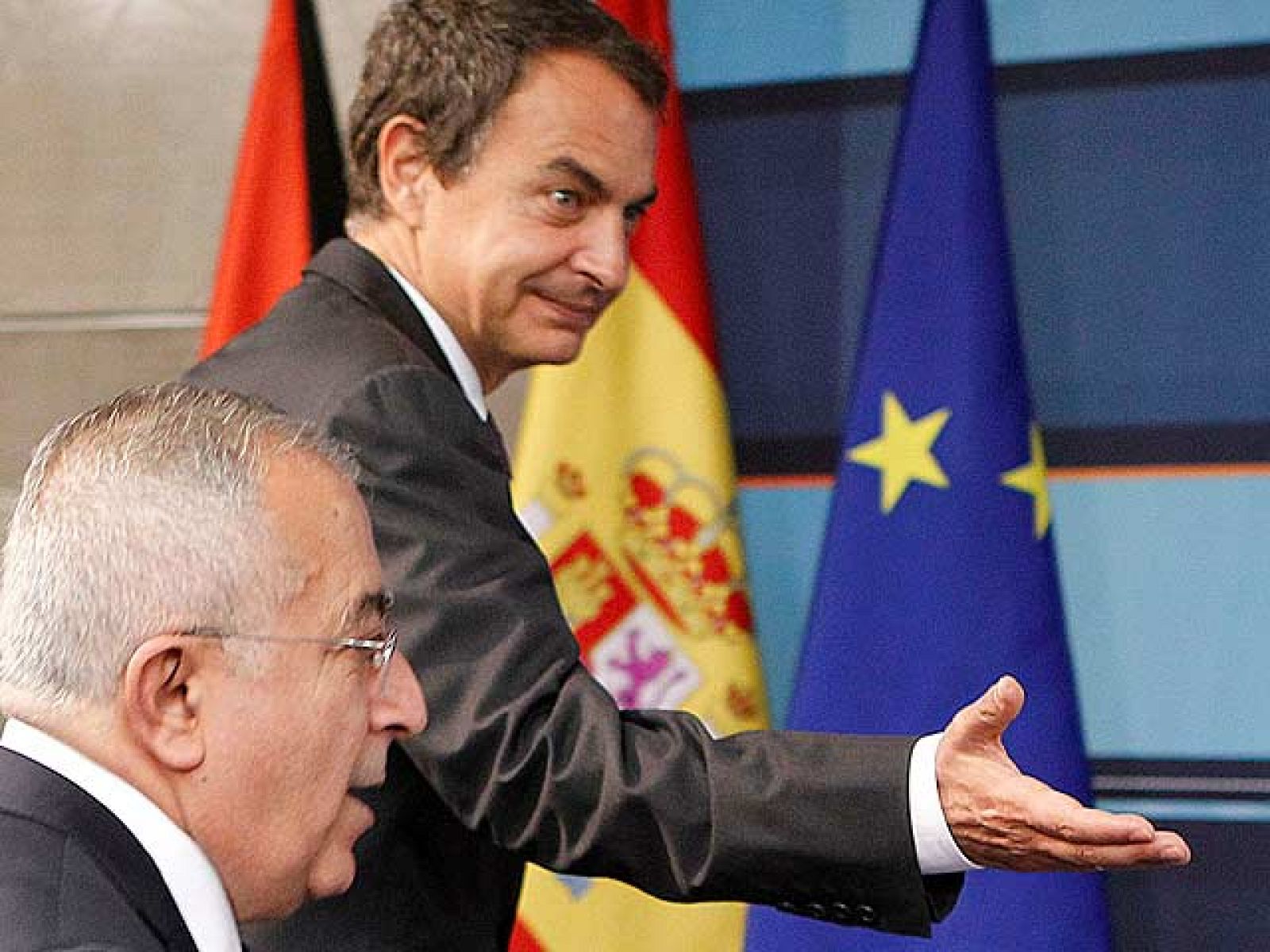 Zapatero no ve opciones de legalizar Batasuna tras la tregua de ETA | Ver