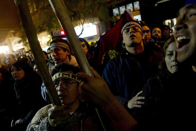 Los mapuches siguen en huelga de hambre dos meses después pese a la reforma de Piñera