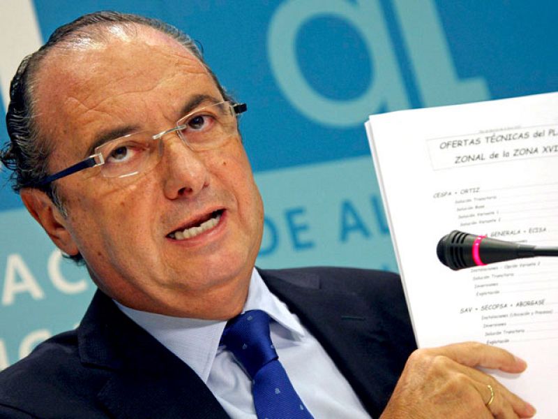 Ripoll defiende su "honorabilidad y transparencia" y rechaza que le hayan regalado dos pisos