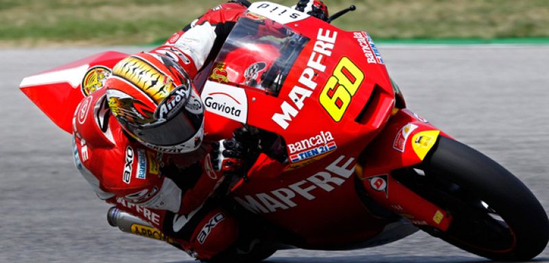 Simón lidera los test de Moto2 en Valencia