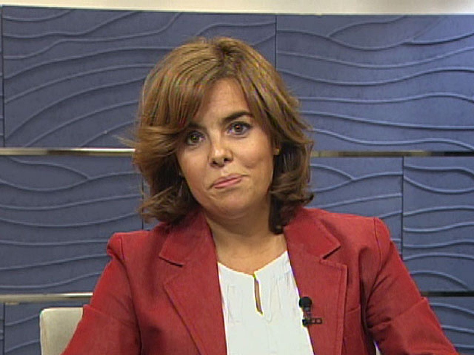 Entrevista a Soraya Sáenz de Santamaria en La Tarde en 24 Horas | Ver