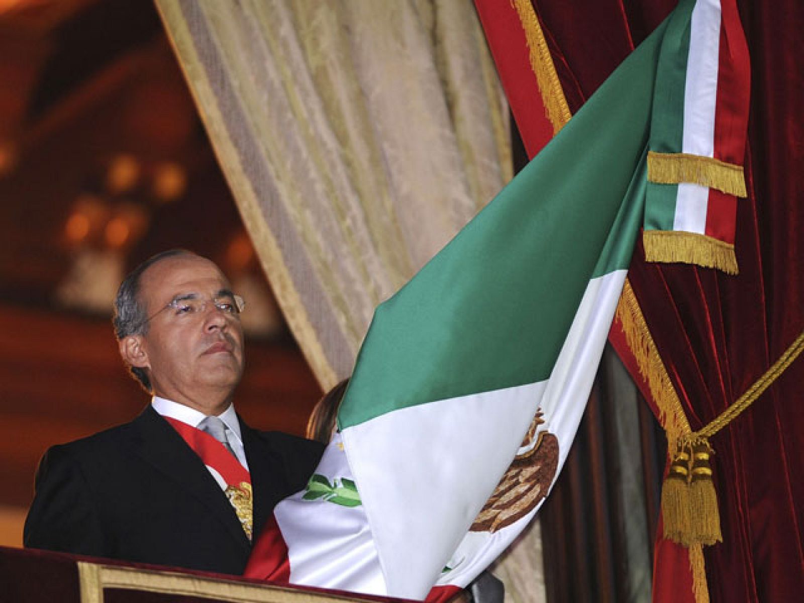 México celebra el bicentenario de su independencia en estado de máxima alerta por temor a nuevos atentados del narcotráfico | Ver