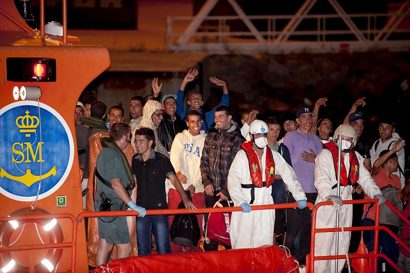 Interceptan ocho pateras con 152 inmigrantes frente a las costas de Murcia y Andalucía