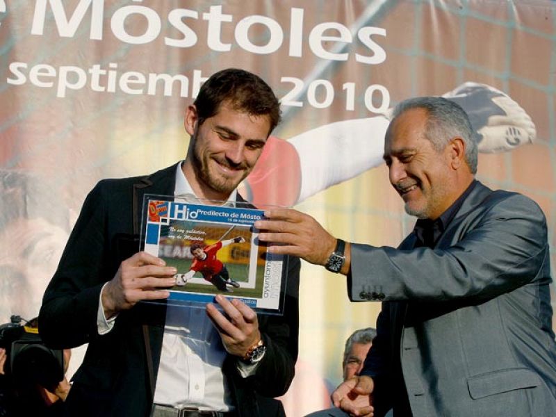 Iker Casillas es nombrado hijo predilecto de Móstoles