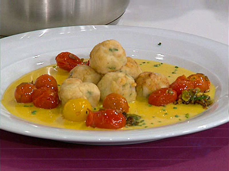 Albóndigas de ave en salsa de azafrán (17/09/10)