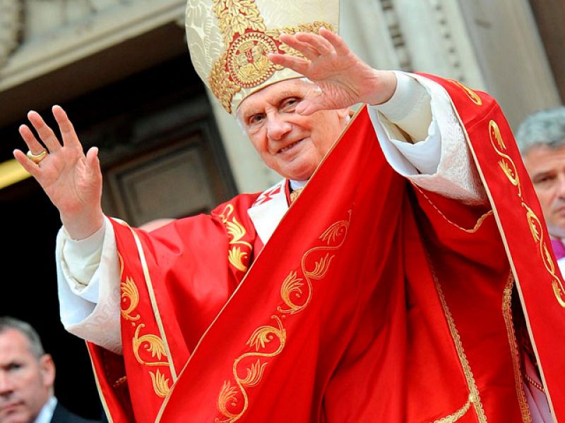El Papa promete a las víctimas que la Iglesia católica tomará medidas contra los abusos