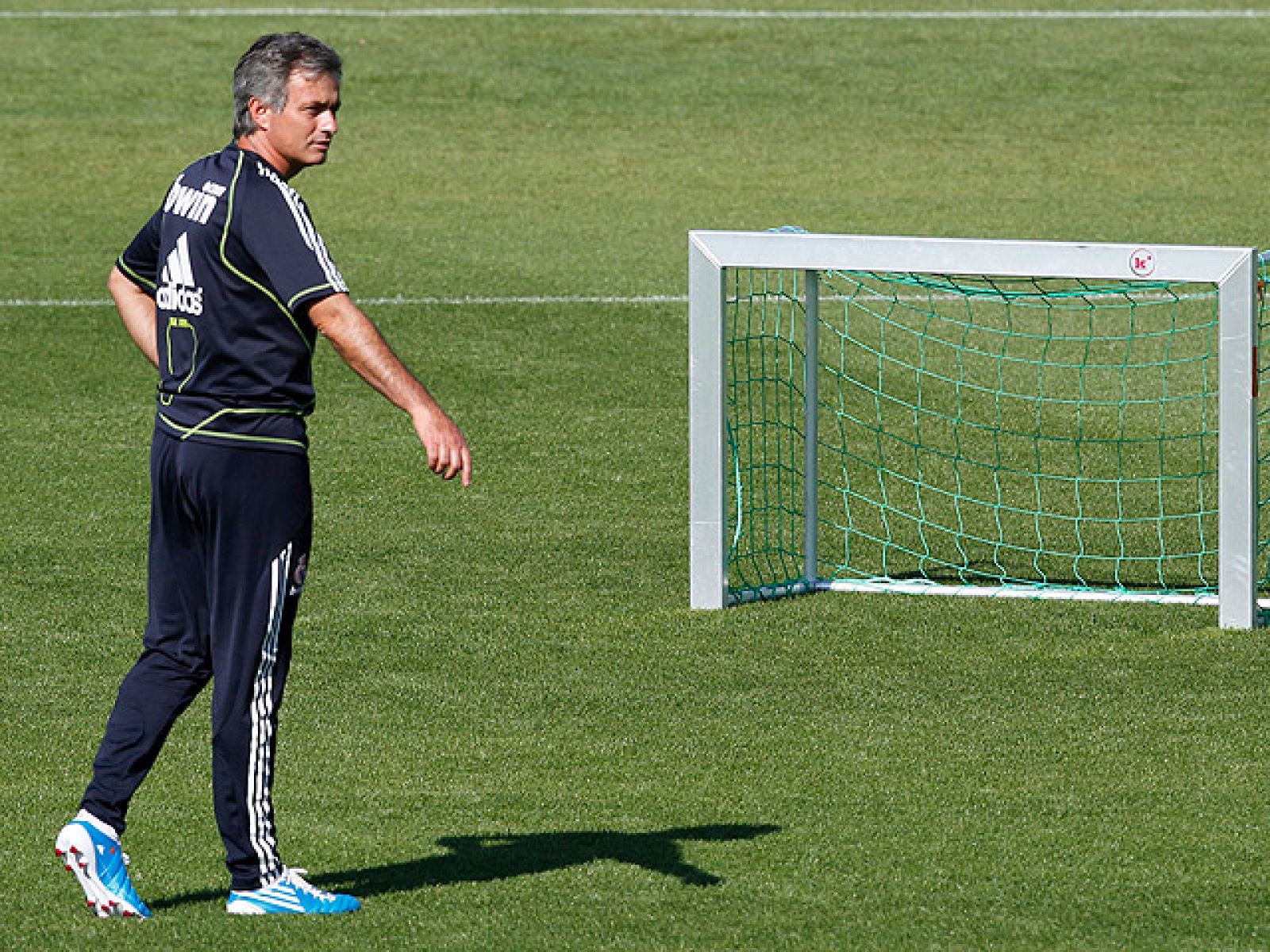 Mourinho, triste por no ayudar a Portugal | Ver