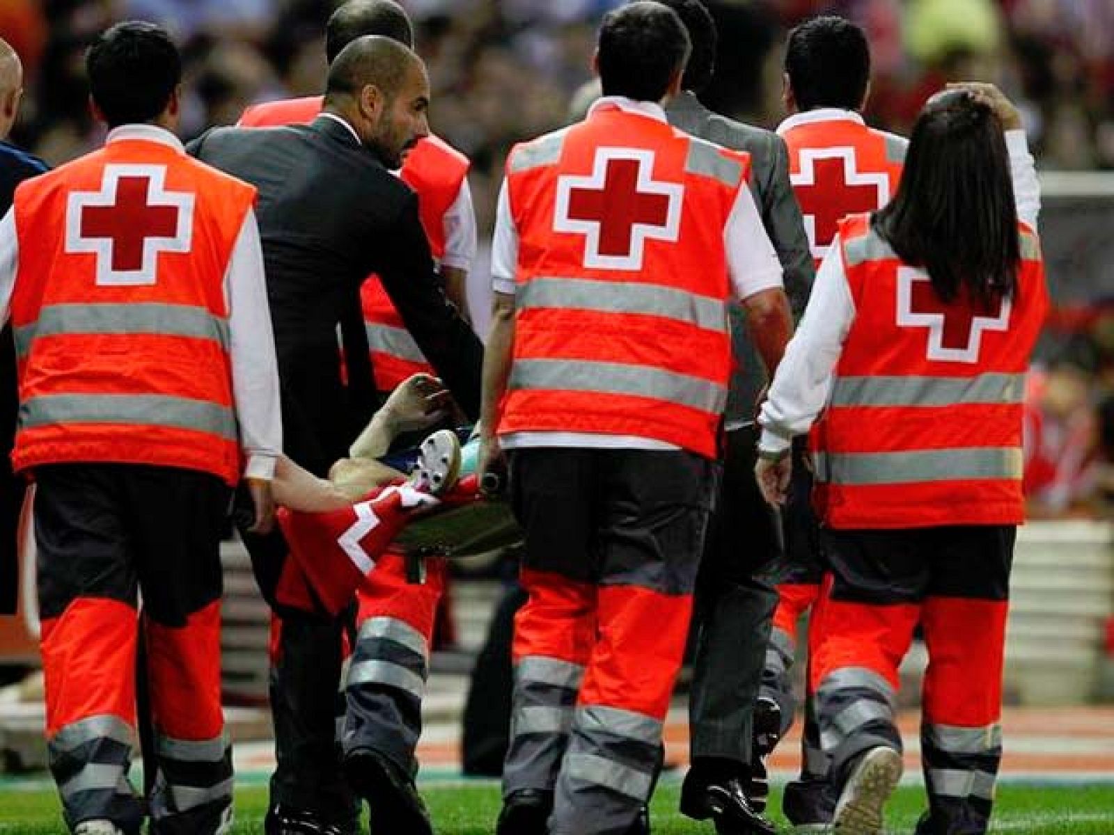 El fútbol no condena a Ujfalusi | Ver