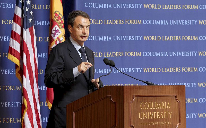 Zapatero da por superada la crisis de la deuda en España y en la UE