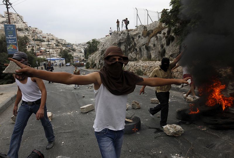 La muerte de un palestino a manos de un israelí provoca una batalla campal en Jerusalén Este