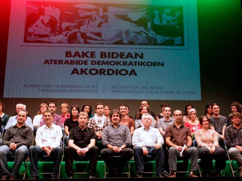 ETA dice tener voluntad para un alto el fuego verificable e "ir más allá" si se dan las condiciones