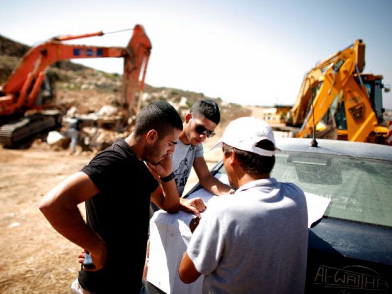 Los palestinos se dan una semana para decidir si abandonan el diálogo pese al fin de la moratoria