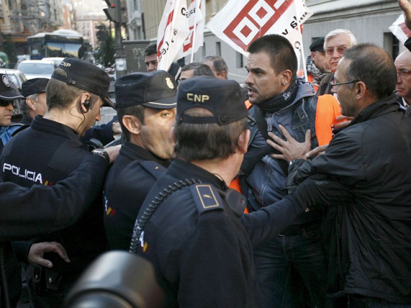 Más de 100 detenidos en la huelga general del 29-S, que deja también al menos 125 heridos