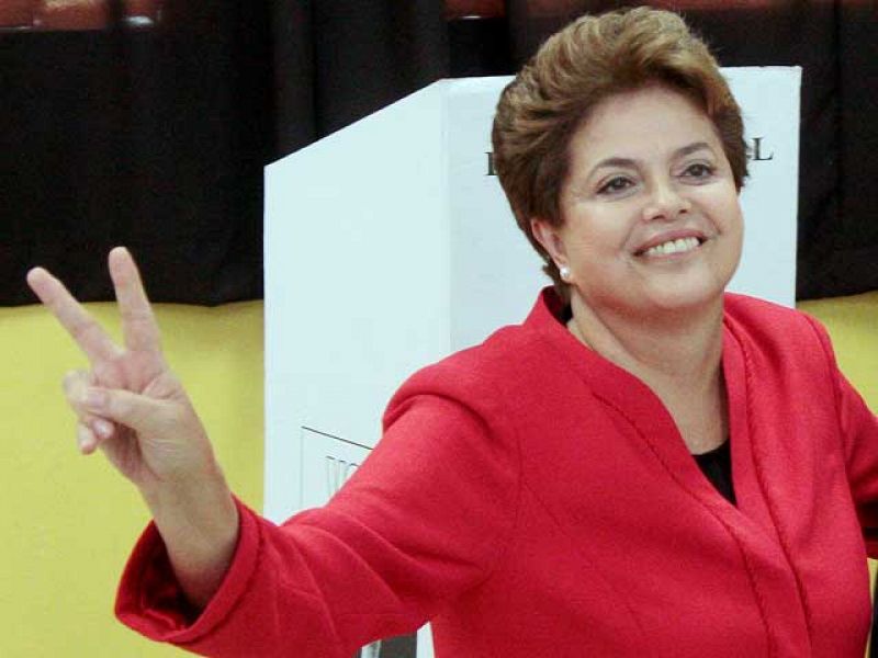 Lula se despide como presidente de Brasil con su sucesora como favorita