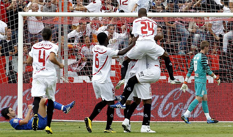 Manzano se estrena en casa de la mejor manera posible