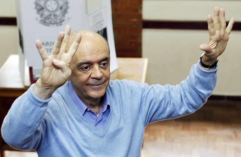 José Serra repite camino y pasa a la segunda vuelta en las presidencales de Brasil