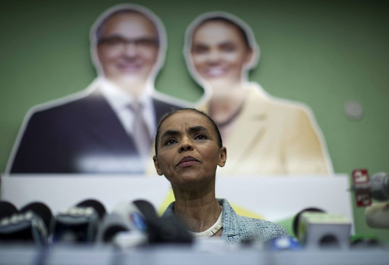 Rousseff y Serra se lanzan a por los 20 millones de votos 'verdes' de Marina Silva