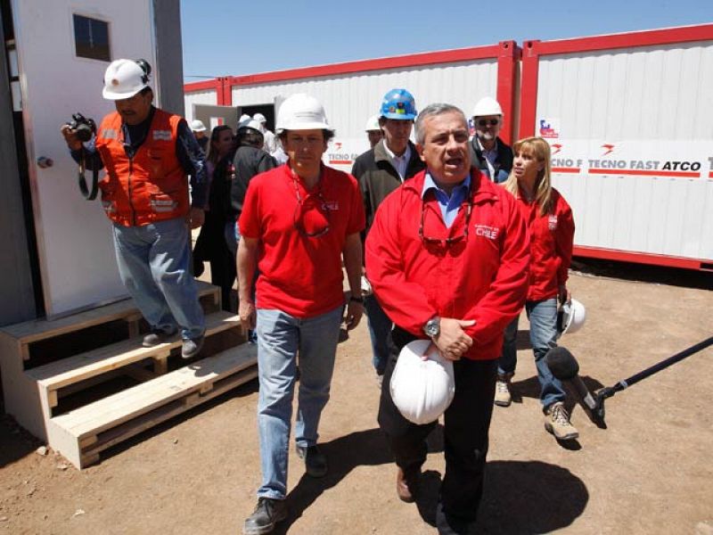 Los equipos de rescate llegarán hasta los mineros chilenos antes de 24 horas