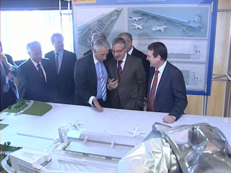 Zapatero cree que las infraestructuras situarán bien a España tras la crisis