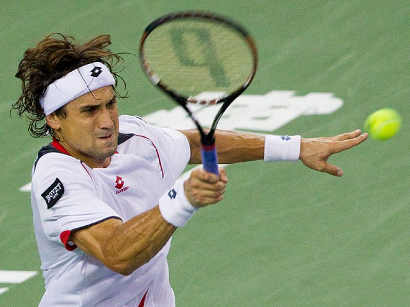 Ferrer y Gimeno Traver pasan a segunda ronda del Masters de Shangai