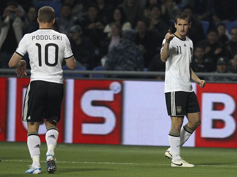 Alemania, Holanda y Rusia vencen sus choques