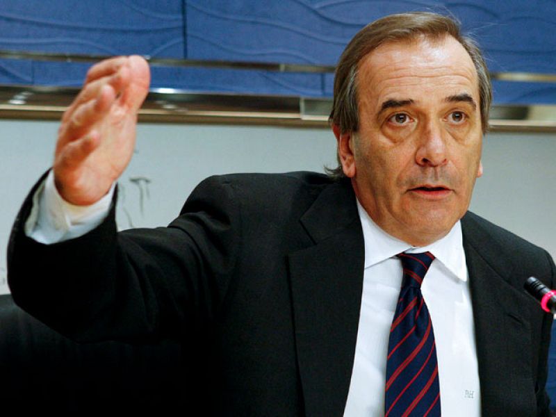 Alonso asegura que el acuerdo PSOE-PNV deja la figura de Patxi López "incólume"