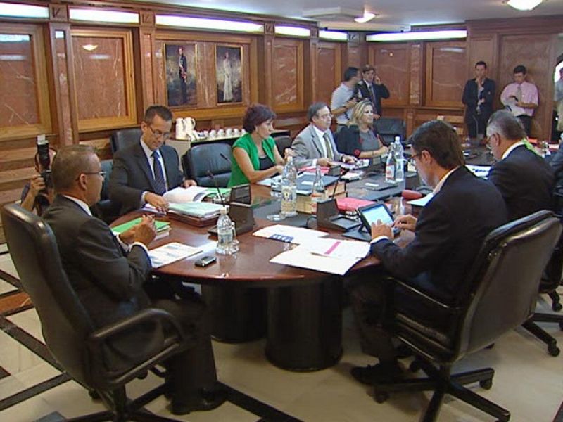 El PP rompe el pacto de Gobierno en Canarias tras el apoyo de CC a los presupuestos de 2011