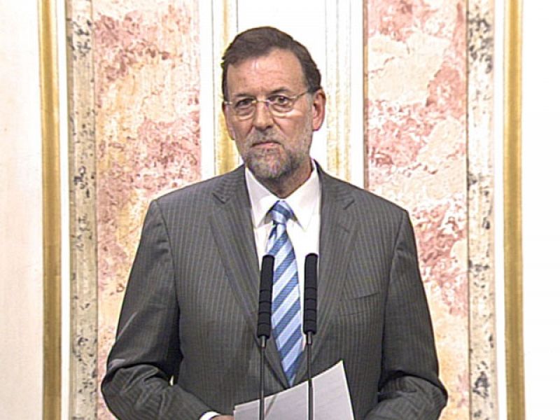 Reacciones: Rajoy critica que se cambien "los músicos, pero no el director de orquesta"