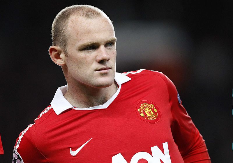 Rooney renueva con el Manchester United hasta junio de 2015
