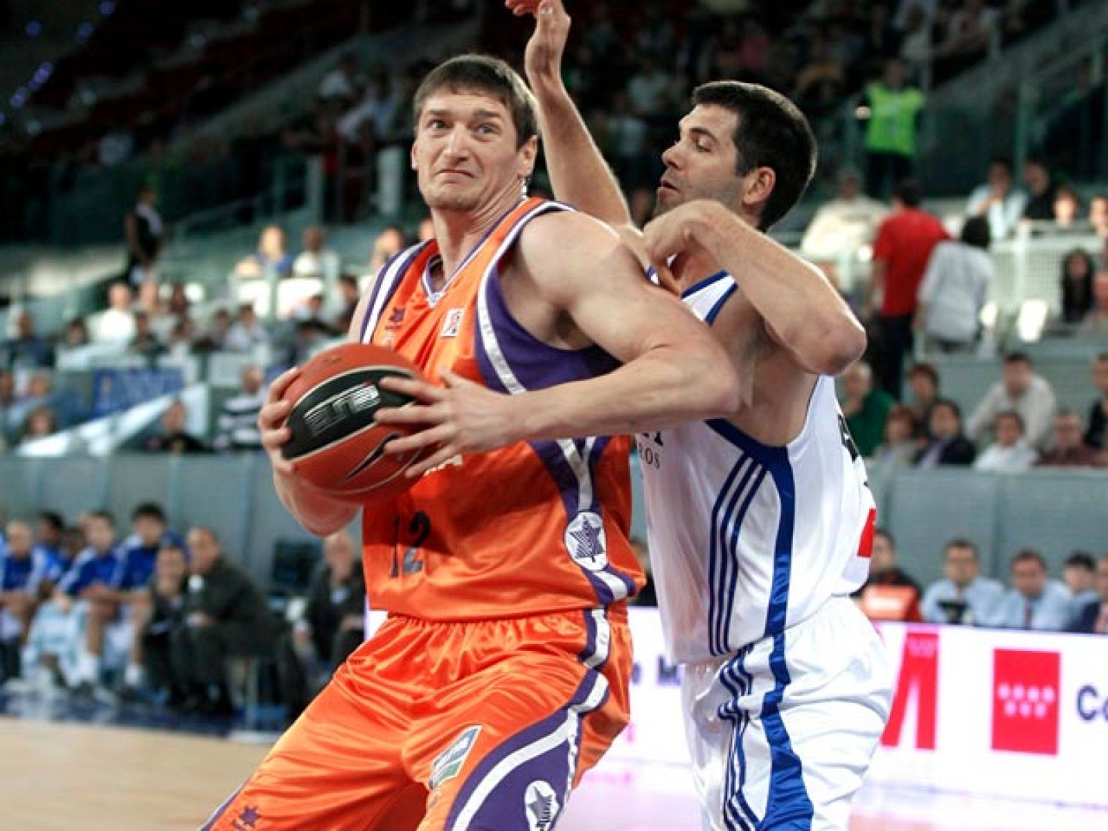 Real Madrid 75-63 PE Valencia - Baloncesto en RTVE | Ver