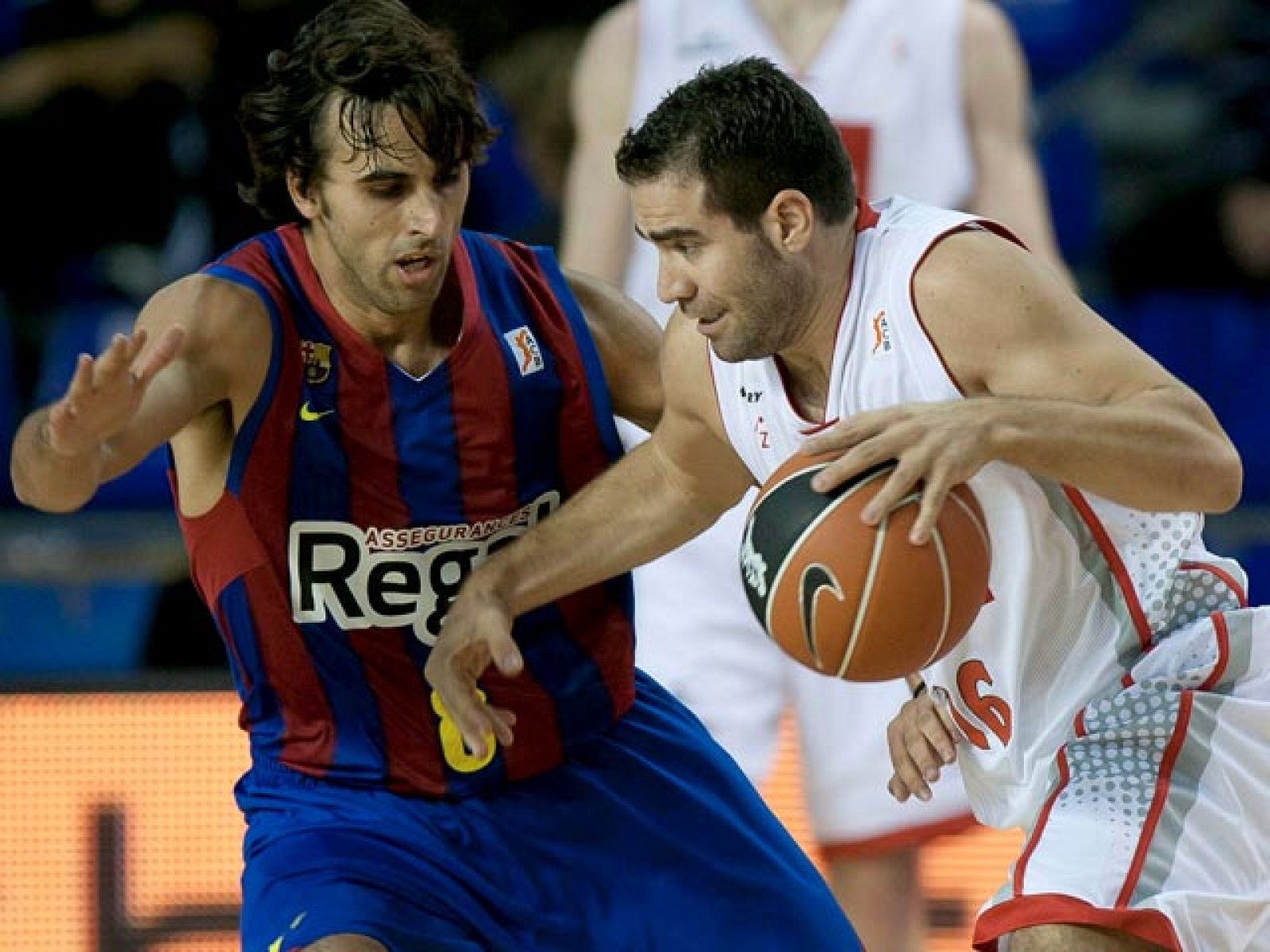 Regal Barcelona 70-71 CAI Zaragoza - Baloncesto en RTVE | Ver