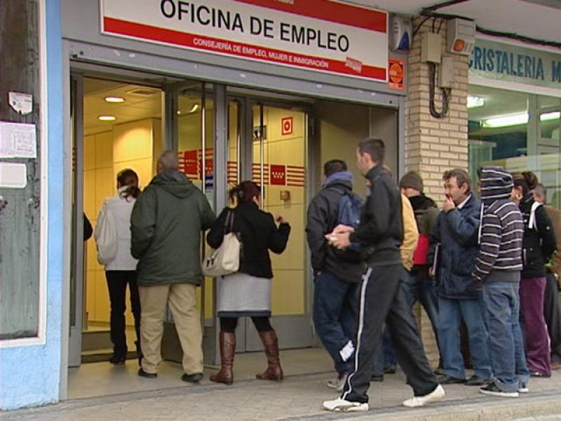 El paro bajó en 70.800 personas en el tercer trimestre, hasta el 19,79%, tres años después