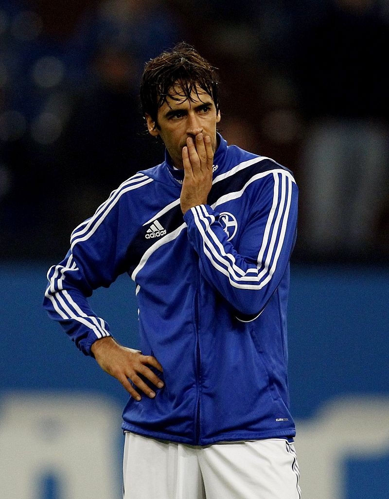 El Schalke de Raúl quiere matar las penas en la Champions
