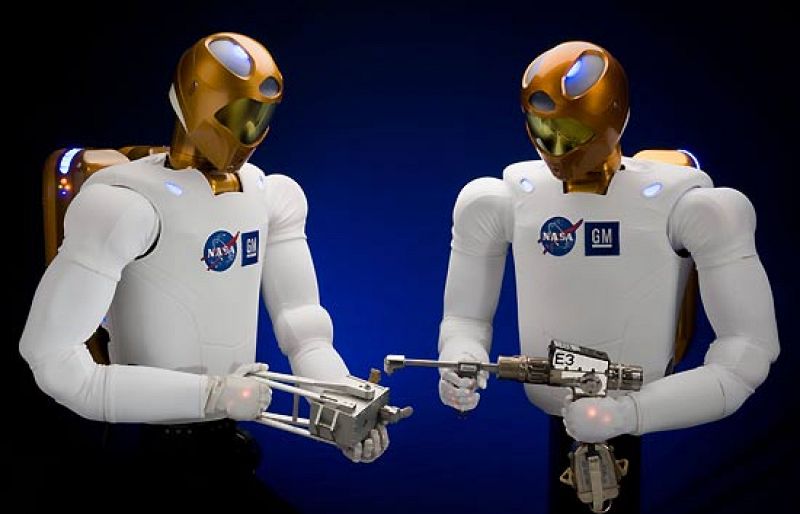 R2, el primer robonauta a bordo de la ISS