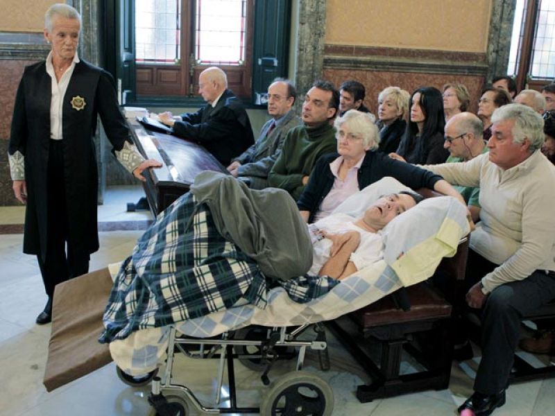 El fiscal pide al Supremo que haya un nuevo juicio en el caso del hombre en coma tras una rinoplastia