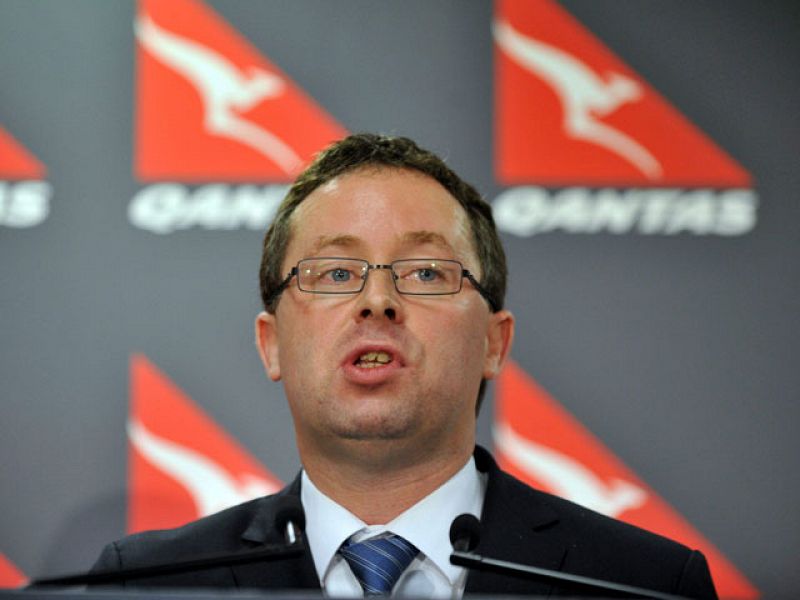 Qantas detecta "anomalías" en varios motores Rolls del A380 y seguirá con los aviones en tierra