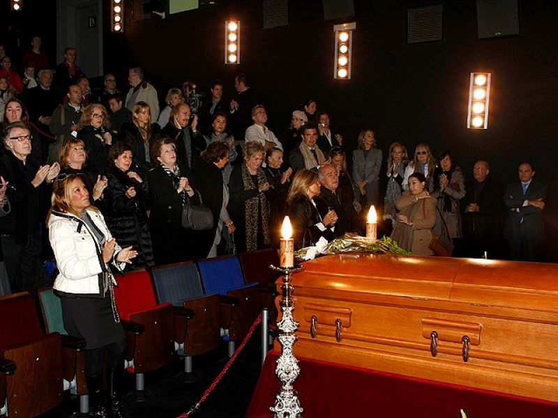 Último adiós a Berlanga en el madrileño cementerio de Pozuelo de Alarcón