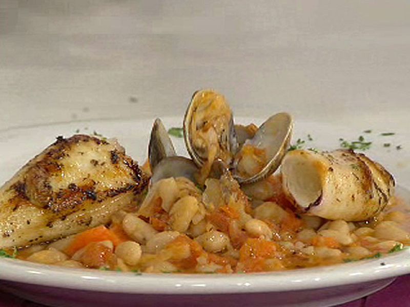 Judías blancas con chipirones y almejas (16/11/10)