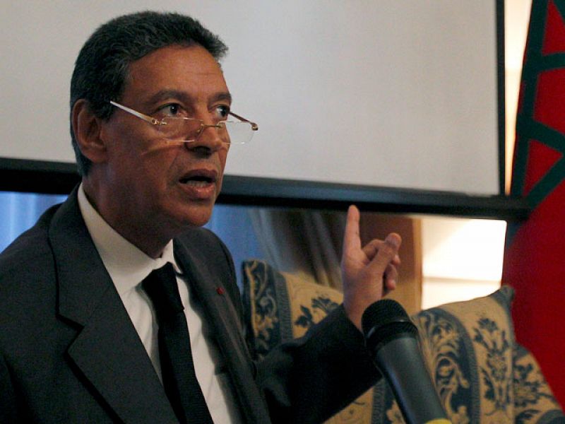El ministro de Interior marroquí defiende que el saharaui español murió en "un accidente"