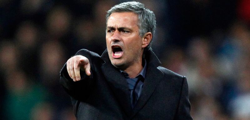 Antiviolencia pide que se sancione a Mourinho y Manuel Preciado