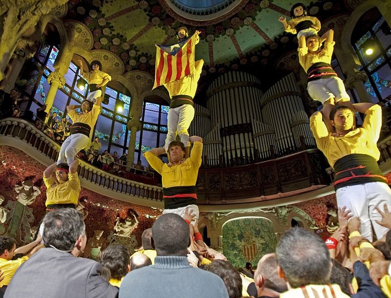 Puigcercós omite a CiU en un mitin en el Palau de la Música y se centra en atacar al PP