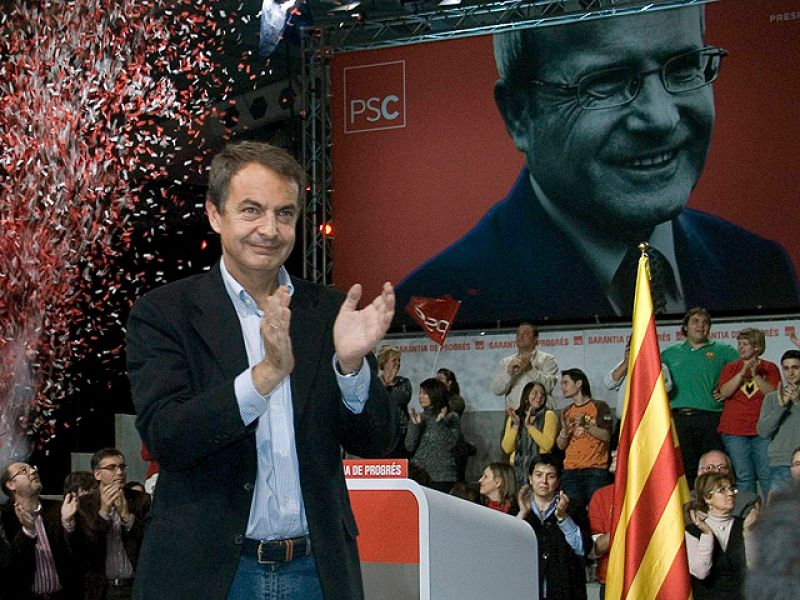 Zapatero critica a Mas por no debatir con Montilla y, al PP y CiU por la inmigración