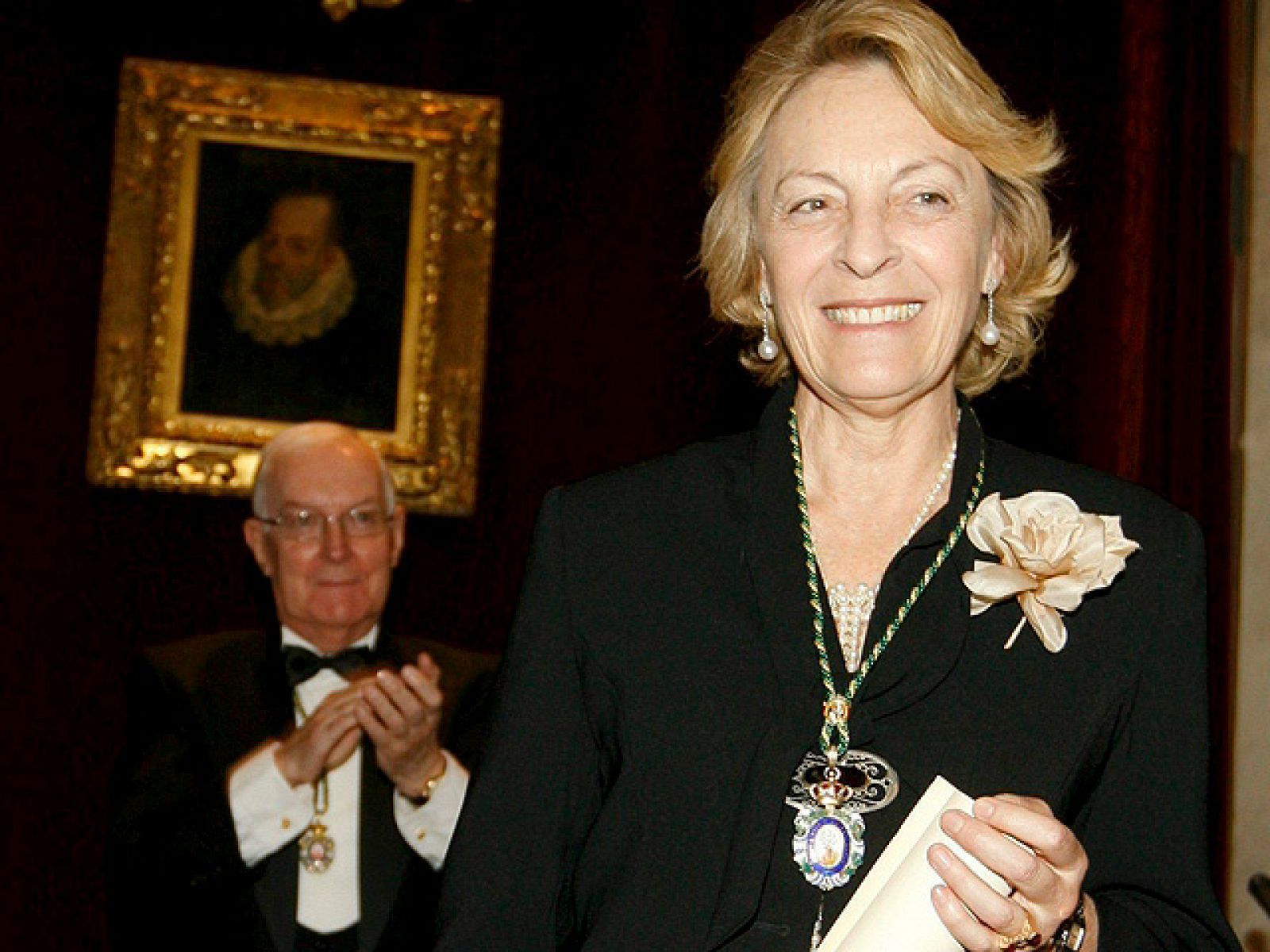 Soledad Puértolas, letra g de la Real Academia de la Lengua