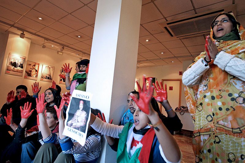 Activistas saharauis ocupan "de forma indefinida" la sede del PSOE en Valencia