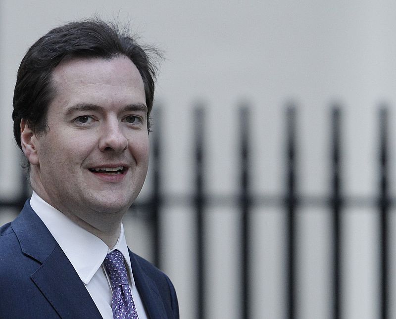 Reino Unido aportará algo más de 8.000 millones al rescate de Irlanda en un préstamo bilateral