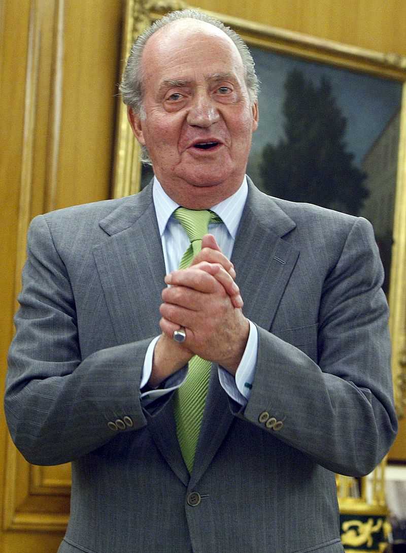 El Rey agradece el trato de la prensa en su 35º aniversario como Monarca