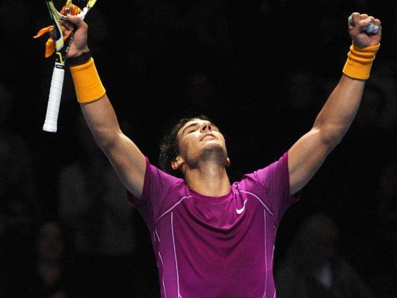 Nadal enseña los galones ante un envalentonado Roddick